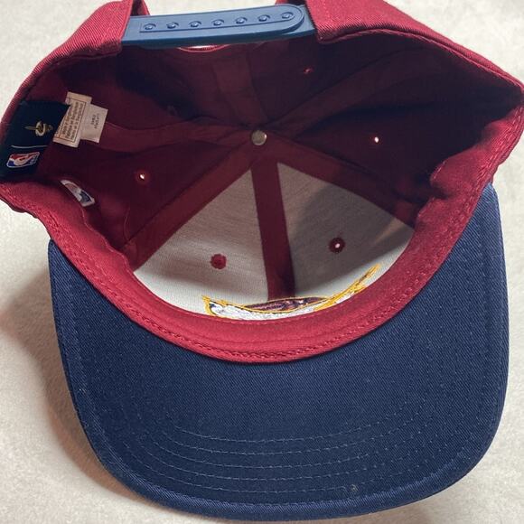 Adidas NBA Cleveland Cavaliers Ball Cap - Picture 5 of 6